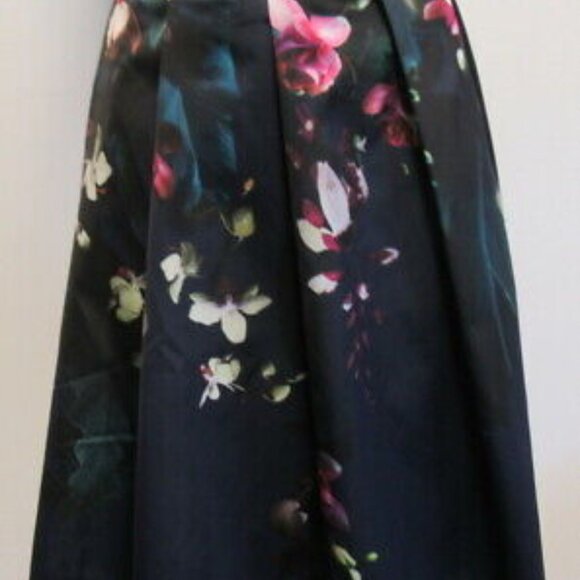 Ted Baker Quirina Fuchsia Floral Full Skirt, size 2 US 6 - Picture 5 of 5